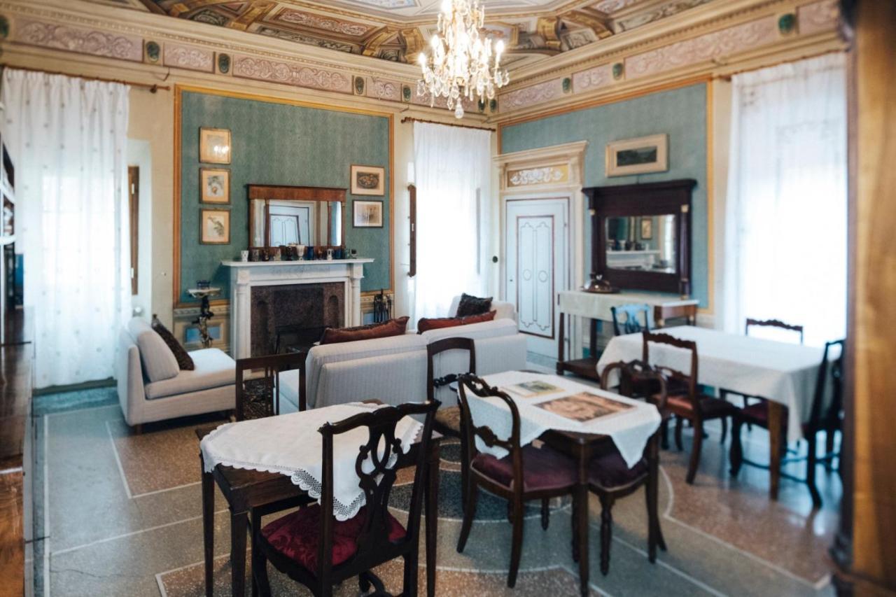 Villa Moris Bed And Breakfast Tavarnelle Val di Pesa Екстер'єр фото